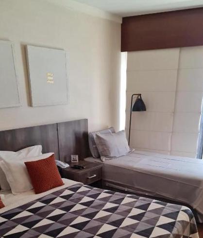 Hotel Paulista Plaza Mcr San Paolo Esterno foto